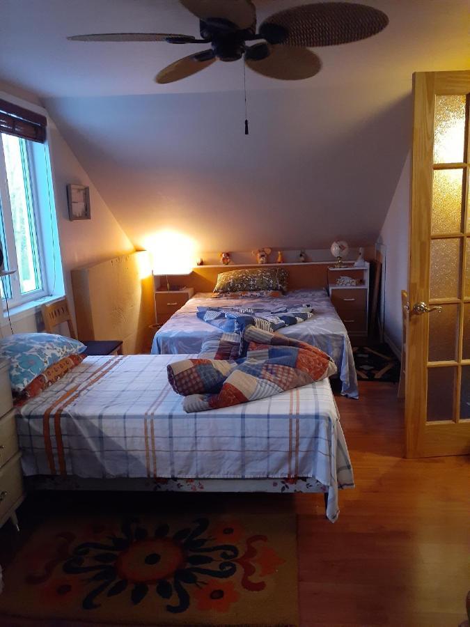 Bienvevus Chez Rino-Hugues Bed & Breakfast Trois-Pistoles Eksteriør bilde